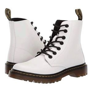 Dr.Martens Luana boots